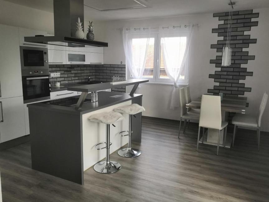 Apartman U Frysavky Fryšava エクステリア 写真